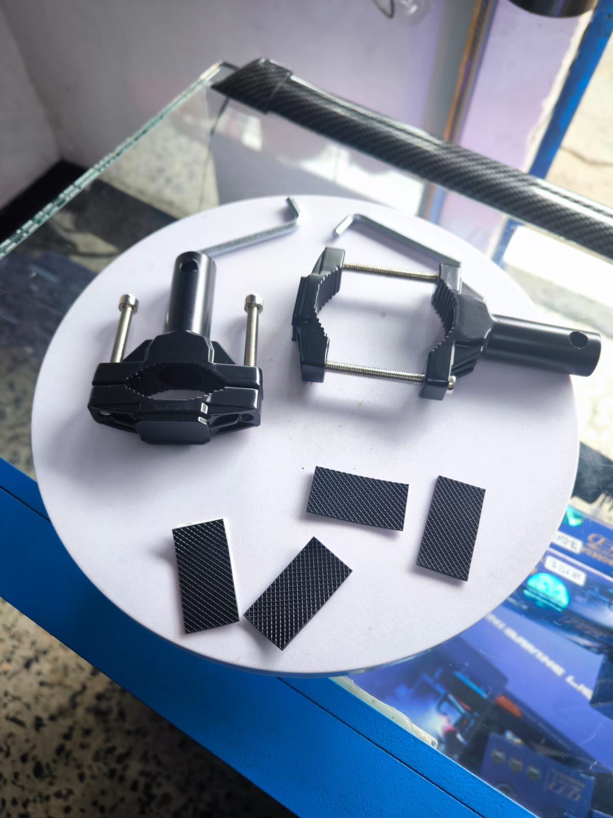 PAR SOPORTES PARA EXPLORADORAS (TK01A)